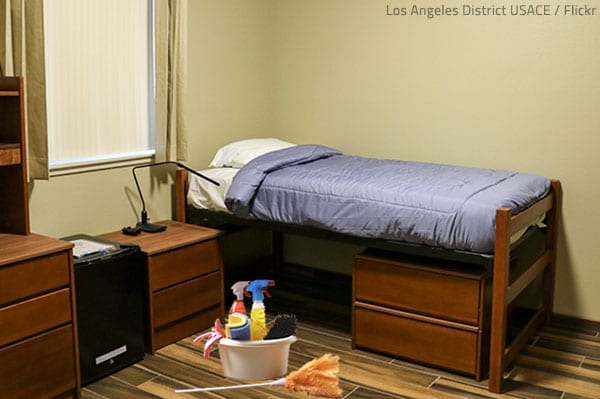 Find out how to clean a dorm room before moving in quickly and easily.
