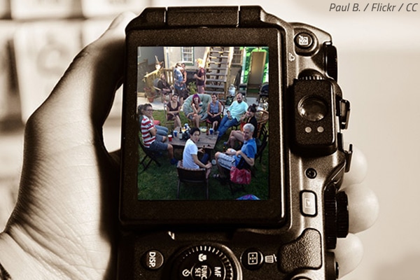 Tips for saying goodbye to friends when moving.