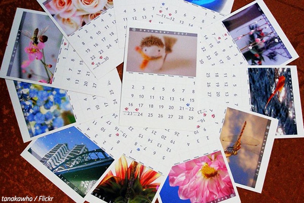 How far ahead to schedule movers?