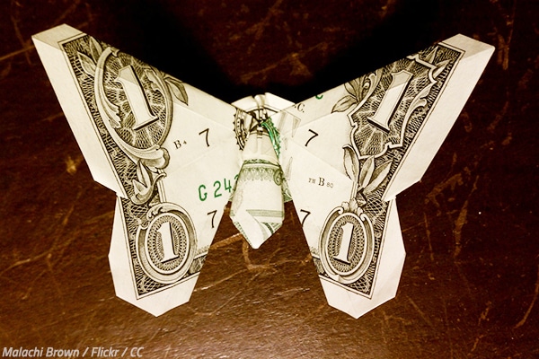 How much do movers charge per hour?