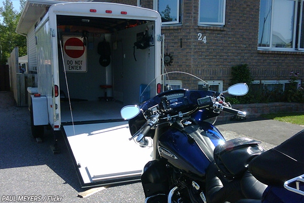 How to move a motorcycle cross country