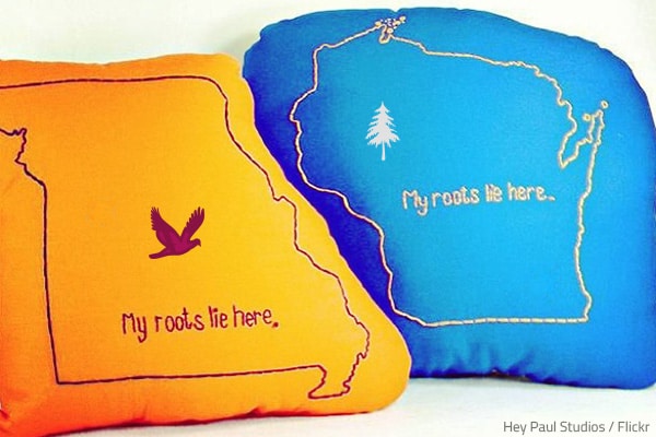 Moving away gifts can make a real difference when you need to say goodbye to a close friend.