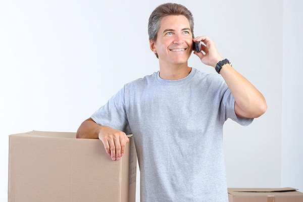 Find out the difference between a mover and a moving broker.
