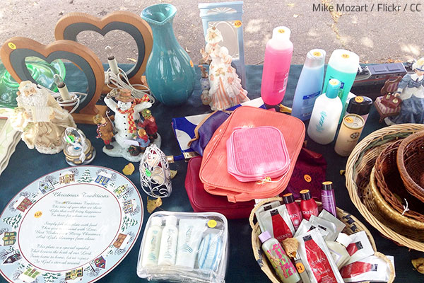 Knowing how to price moving sale items correctly will help you sell as much stuff as possible and make as much money as possible.