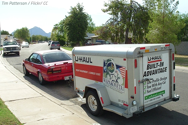 There are efficient ways to move without a moving truck.