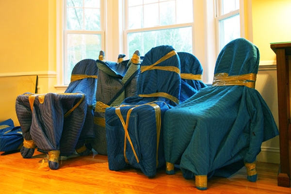 How to pack dining room chairs for moving