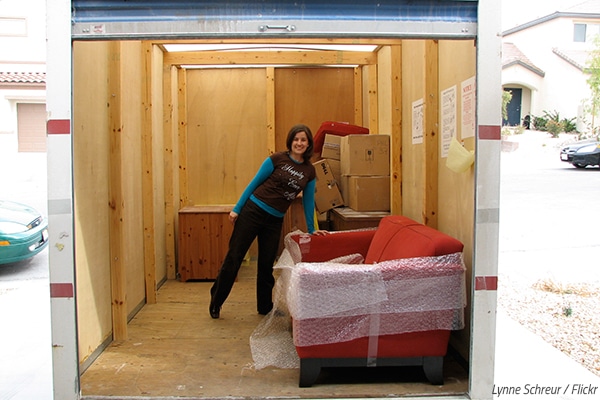 How to pack furniture for storage