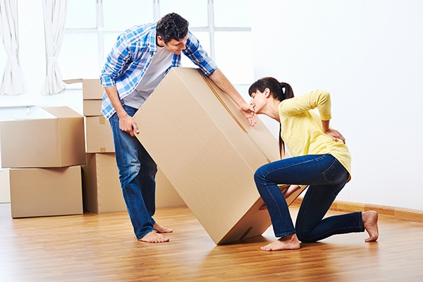 How to prevent back injuries during a move