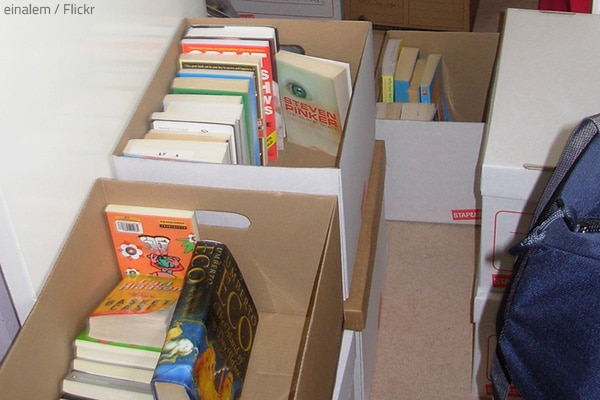 Small moving boxes are the perfect packing containers for many different household items.