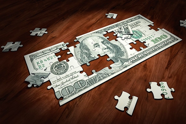 Do you have to tip movers?