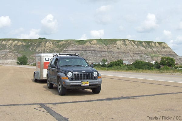 Driving with a moving trailer is not easy.