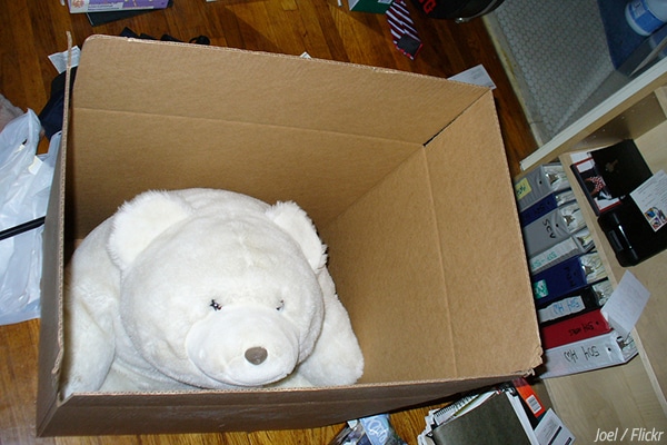 What to pack in large moving boxes